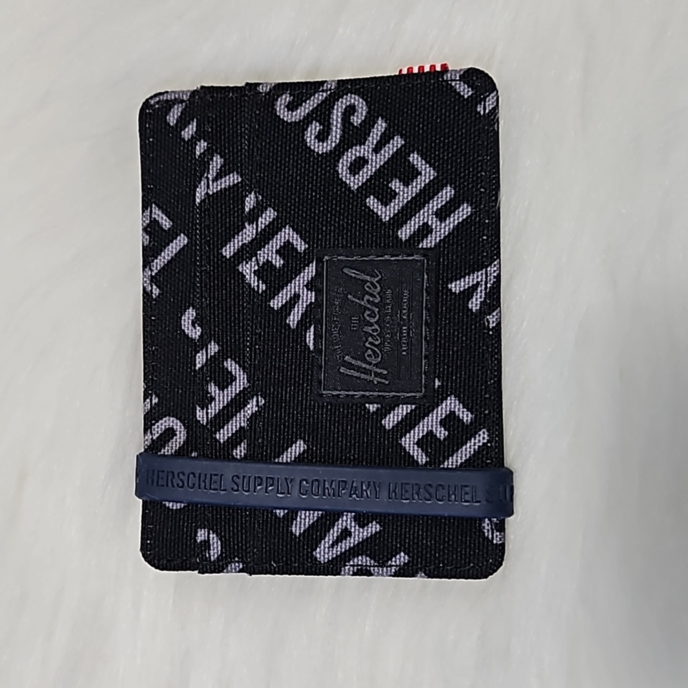 2/$25 MENS HERSCHEL SUPPLY CO. CHARLIE DARK GRID BLACK & GREY CREDIT CARD HOLDER